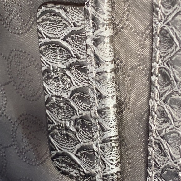 Michael Kors Silver Reptile Drawstring Bag - Picture 11 of 14
